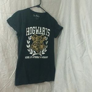 Hogwarts black t-shirt